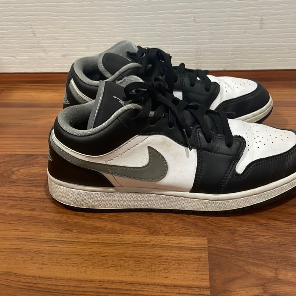 Jordan 1 Medium Grey